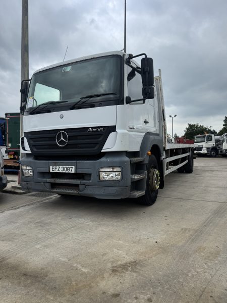 Mercedes Axor Flatbed