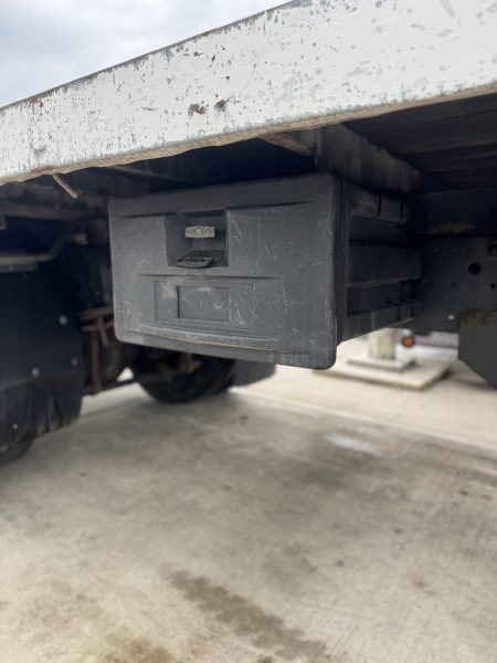 Mercedes Axor Flatbed