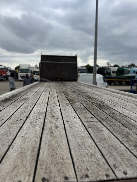 Mercedes Axor Flatbed