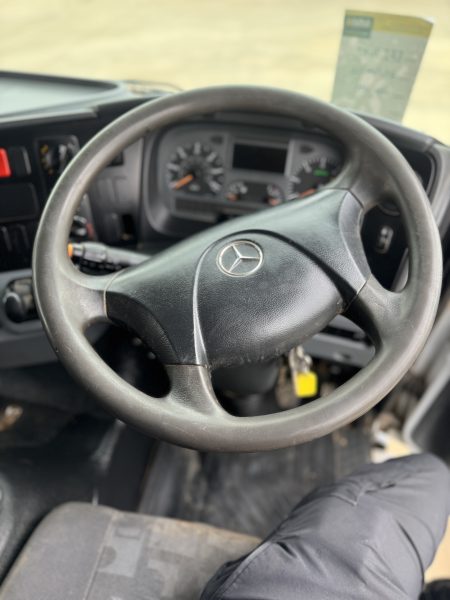 Mercedes Axor Flatbed