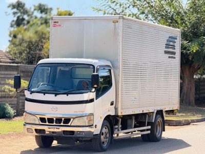 Hino Dutro 2ton